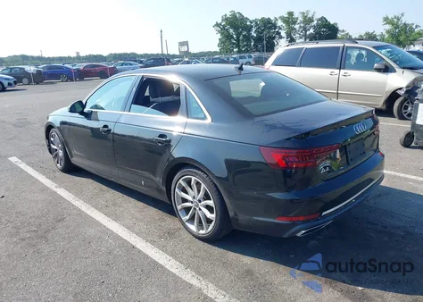 2019 Audi A4 40 Premium/40 Titanium Premium z USA, uszkodzony, nr VIN WAUGMAF47KA081530
